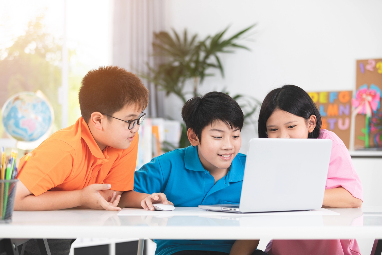 Kelas Anak (5–11 Tahun) - KURSUS BAHASA BELANDA